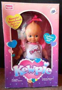 lot 132 image: 1993 Vintage Kewpie Doll Rose Art Secret Hearts Collectable Doll in Original Box $$