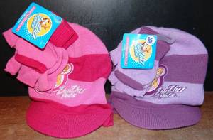 lot 164 image: NEW WTAGS - HAT & GLOVES SET  ZHU ZHU PETS PINKPURPLE STRIPES SUPER CUTE LOT OF 2