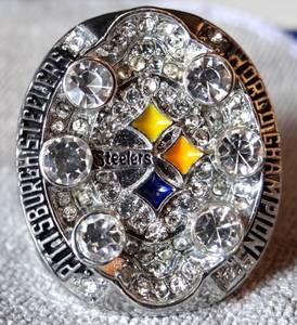 lot 305 image: 2008 PITTSBURGH STEELERS SUPER BOWL XLIII REPLICA RING - BEN ROTHISBERGER