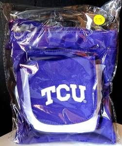 lot 378 image: NCAA - TEXAS CHRISTIAN UNIVERSITY (TCU) TRAVELER BAG - NIP RETAIL $16.99