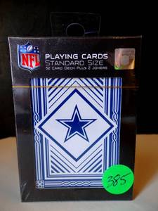 lot 385 image: DALLAS COWBOYS LICENSE PLAYING CARDS - NIP