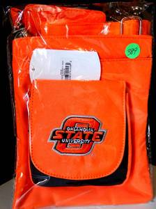 lot 389 image: NCAA - OKLAHOME STATE (OSU) TRAVELER BAG - NIP RETAIL $16.99