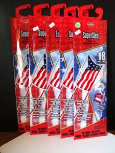 lot 392 image: LOT OF 5 PATRIOTIC 18 INCH FLYING KITES - NIP