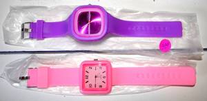 lot 399 image: NEW COLORFUL WATCHES AS SHOWN