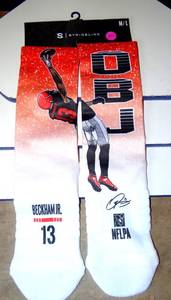 lot 402 image: NEW - ODELL BECKEM JR CLEVELAND BROWNS Strideline Crew Socks ML NEW (RETAIL $20.00)