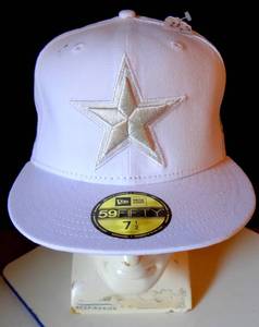 lot 416 image: NEW FITTED DALLAS COWBOYS ALL WHITE EMBROIDERED BALL CAP - SIZE 7 12