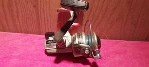 lot 9 image: Vintage Daiwa 1600c Open face fishing reel