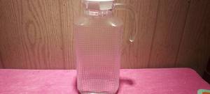 lot 47 image: 10 glass pitcher