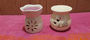 lot 100 image: pair of scented wax cube holders