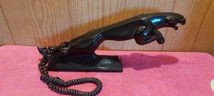 lot 122 image: Vintage Jaguar landline telephone