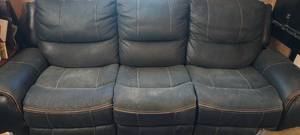lot 129 image: suede and leather electric reclining sofa in working order