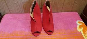lot 198 image: Brand New never worn size 10 ellen tracey open toe zip back heels