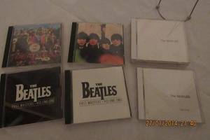 lot 101 image: BEATLES CDS - READ DISCRIPTION