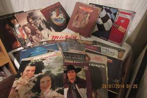 lot 144 image: VINYL RECORDS ROCK COUNTRY, EASY LISTENING