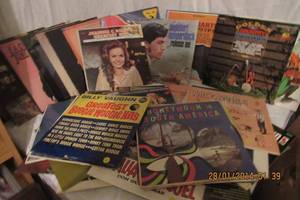 lot 146 image: VINYL RECORDS-VARIOUS