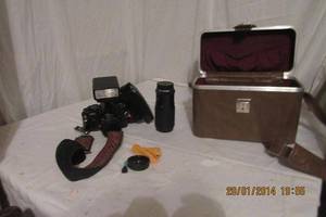 lot 150 image: KS-2 35 MM CAMERA MADE FOR SEARS BY RICOH- PK ZOOM,  AND ACCESSORIES SEE PICS
