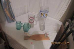lot 111 image: DRINKING MUGS AND ADULT PARTY GAMES