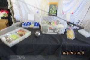 lot 93 image: FISHING EQUIPMENT ASSORTED SEE DESCRIPTION