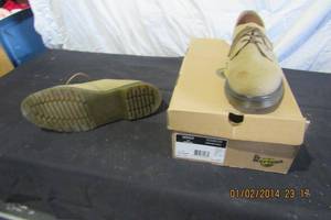 lot 167 image: DOCTOR MARTENS AIR WAIR - LESTERS, SIZE 14, CHERA WAX CANVAS AND TAN BROW CLAIR