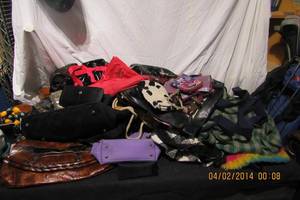 lot 191 image: PURSES VARIOUS