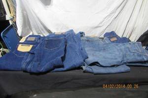 lot 196 image: BLUE JEANS- AUSTIN CLOTHING COMPANY, LEVI STRAUSS, WRANGLER, ARAMARK