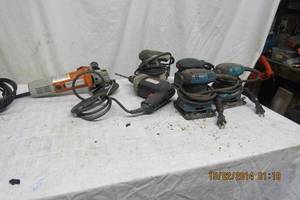 lot 14 image: CHICAGO 4.5 ANGLE GRINDER. 91223, TRUE VALUE 38 VSR DRILL, PALM SANDERS -NO BAGS- TASK FORCE, BD, MAKITA