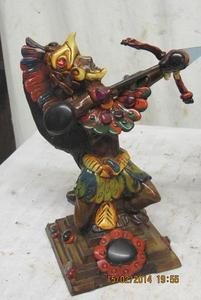 lot 240 image: AZTEC WARRIOR CARVING SIGNED BY E.O.H.