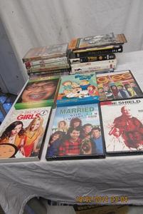 lot 285 image: DVDS TV SERIES VARIOUS