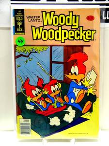lot 44 image: VINTAGE Woody Woodpecker #186 Whitman VFNM Comics Book (1980) $$$