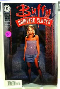 lot 84 image: BUFFY THE VAMPIRE SLAYER #18 DARK HORSE 2000 PHOTO COVER $