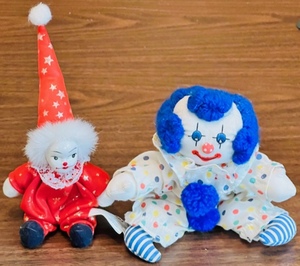 lot 27 image: 8.5 GANZ RED CLOWN &amp 7 HAND-FILLED CLOWN