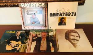 lot 101 image: LOT OF 5 RECORD ALBUMS33s - RAY PRICE  ROY CLARK  MEL TELLIS  KENNY ROGERS &nbsp MARTY ROBBINS