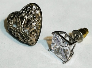 lot 42 image: HEART SHAPED STERLING SILVER EARRING &amp STERLING SILVER EARRING wCLEAR STONES