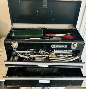 lot 57 image: KOBALT TOOLBOX wKOBALT &amp TASK FORCE RACHETS, SOCKETS, EXTENTIONS - 20x 12x 8