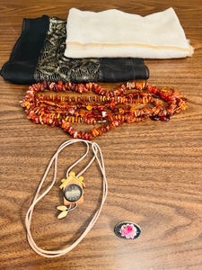 lot 84 image: RUSSIAN MADE CLOCK NECKLACE  BROCH  3 STRAND NECKLACE w2 STARS