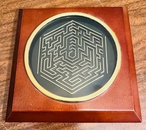 lot 96 image: VINTAGE WKK MAZE GAME