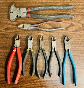 lot 184 image: 7 PAIR OF ASSORTED CUTTERS