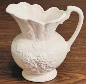lot 238 image: 8 POST-WAR JAPAN WHITE CERAMIC PITCHER