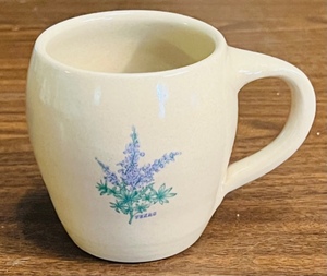 lot 269 image: MARSHAL POTTERY TEXAS BLUEBONNET COFFEE CUP by HERIBERTO RODRIQUEZ&nbsp