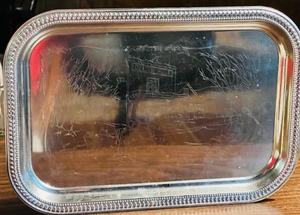 lot 289 image: GOLDEN RULE TOWN DESIGN SERVING TRAY 13x 9