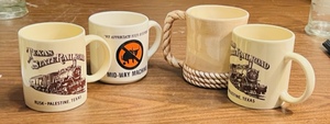 lot 338 image: 4 COOL & COLLECTIBLE COFFEE MUGS