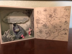 lot 129 image: 2 WINNIE the POOH DECOR wEOR &amp PIGLET 5.5x 5.5x 2.5