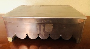 lot 151 image: STAINLESS STEEL HAND-CRAFTED JEWELRY BOX 9x 6.5x 3.5