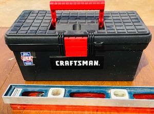lot 253 image: CRAFTSMAN TOOL BOX INCLUDING CONTENTS and LEVELS 15x 8x 6