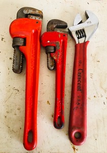 lot 163 image: 10 and 14 HEAVY DUTY MONKEY WRENCH  12 CRESCENT WRENCH