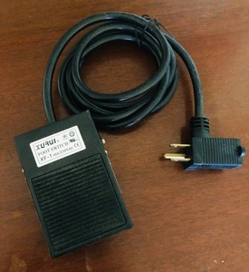 lot 178 image: XURUI FOOT SWITCH XF-1