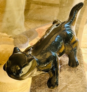 lot 376 image: VINTAGE CERAMIC BLACK CAT YARD ORNAMENT 9.5