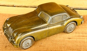 lot 299 image: VINTAGE 1974 BANTHRICO ROLLING METAL BANK 1955 JAGUAR