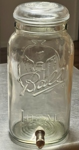lot 105 image: VINTAGE BALL IDEAL BEVERAGE DISPENSER wMETAL SPOUT
