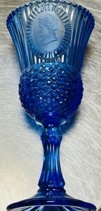 lot 112 image: VINTAGE 1976 AVON FOSTORIA MARTHA WASHINGTON COBALT BLUE STEMMED GLASS GOBLET 8